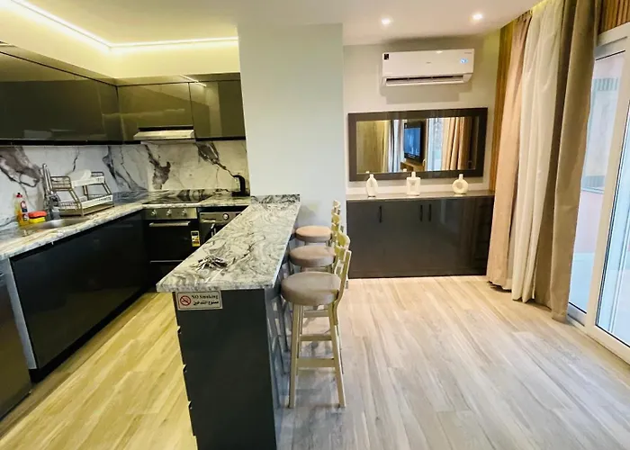 New Marina Luxury *